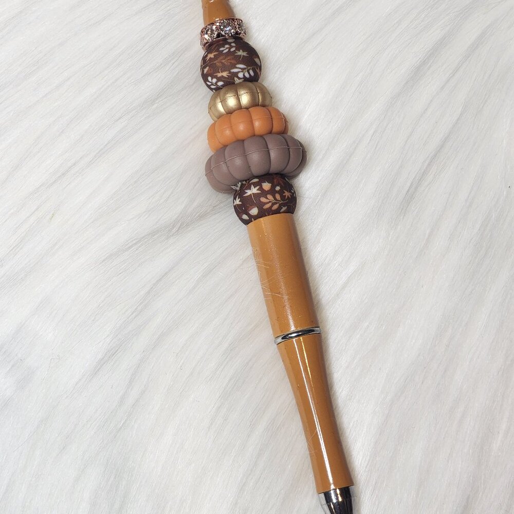 Stackable Pumpkins Beaded Ink Pen